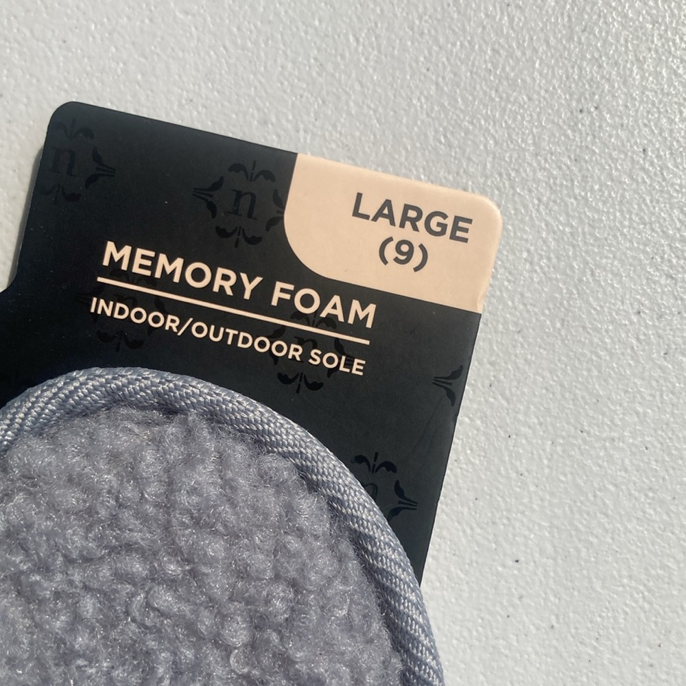 Nanette Lepore Gray x band Slipper memory foam
Indoor outdoor sole Large 9 - Picture 8 of 14